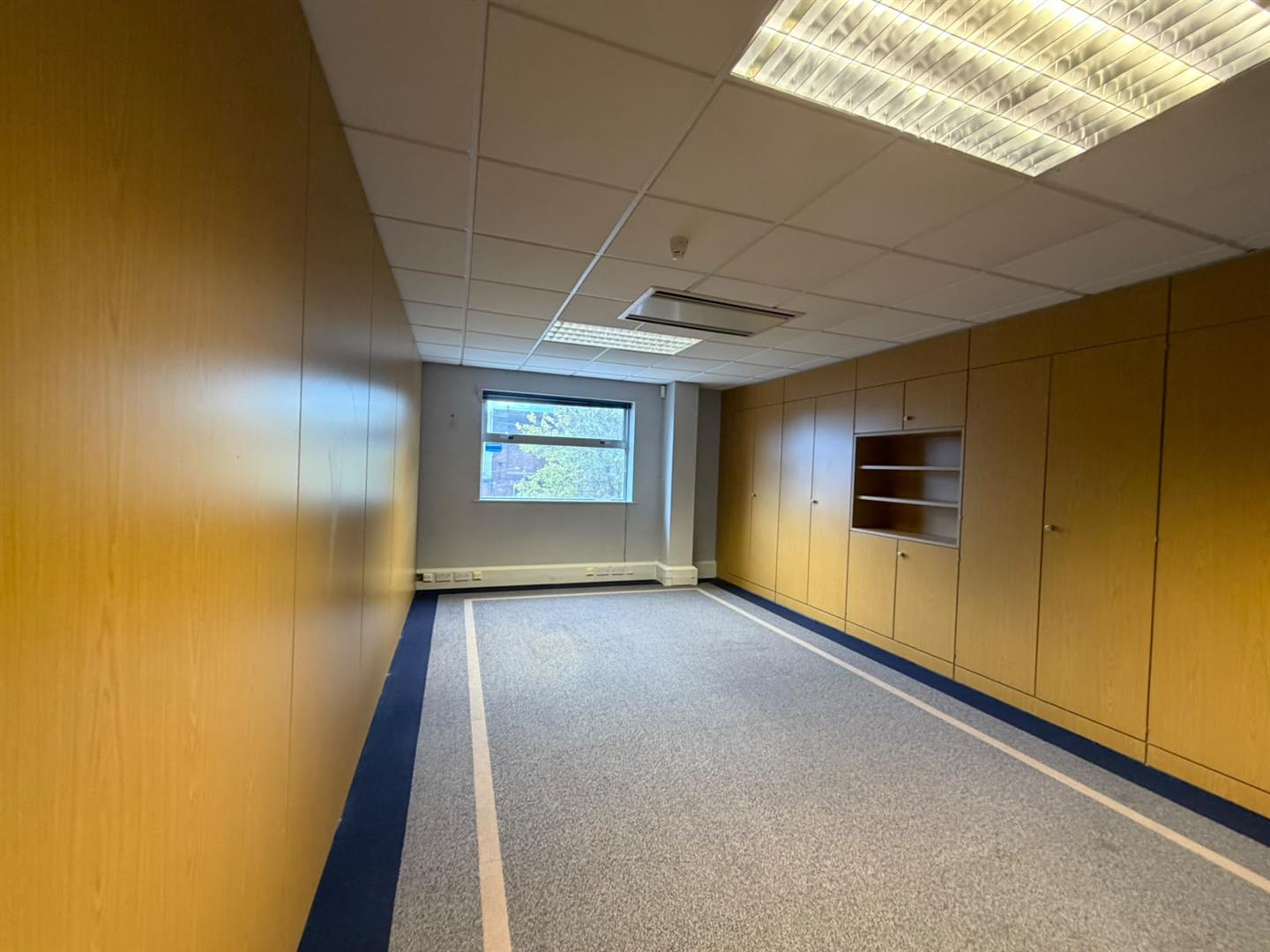 16, Hilton Square Pendlebury, Manchester, photo 14
